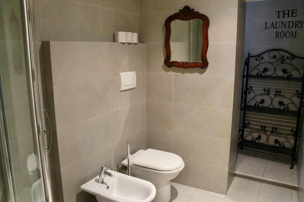 Апартаменты Modern 3Br Near Santa Maria Novella Station Флоренция Экстерьер фото